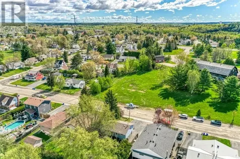 556 Phillip Street Lively ON P3Y 1M5