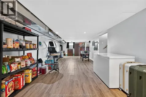 944 Mcnaughton Avenue Chatham ON N7L 0E4