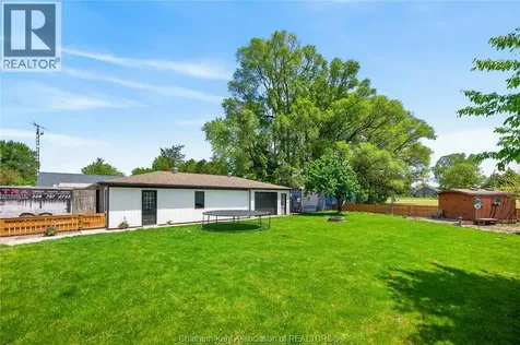 944 Mcnaughton Avenue Chatham ON N7L 0E4