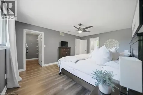 9717 Dickenson Road West Mount Hope ON L0R 1W0