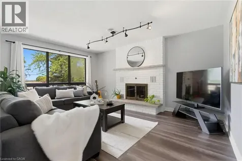 9717 Dickenson Road West Mount Hope ON L0R 1W0