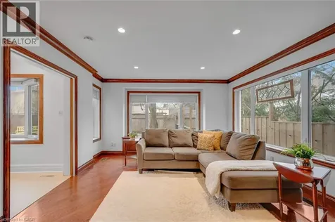 6366 Miller's Grove Mississauga ON L5N 3M7