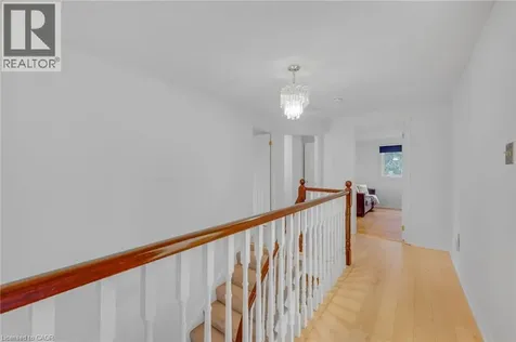 6366 Miller's Grove Mississauga ON L5N 3M7
