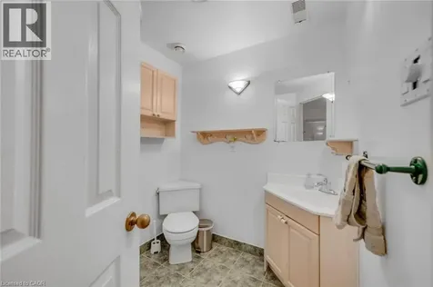 6366 Miller's Grove Mississauga ON L5N 3M7