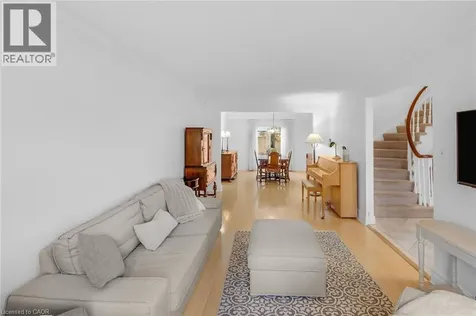 6366 Miller's Grove Mississauga ON L5N 3M7