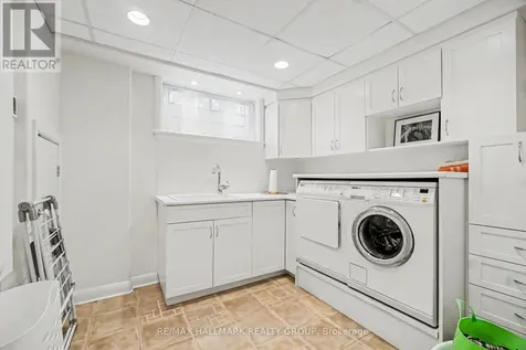 2009 Killarney Drive Ottawa ON K2A 1P9