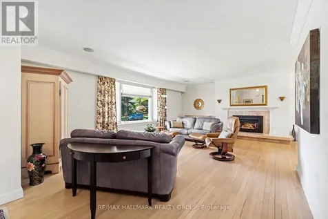 2009 Killarney Drive Ottawa ON K2A 1P9