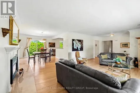 2009 Killarney Drive Ottawa ON K2A 1P9