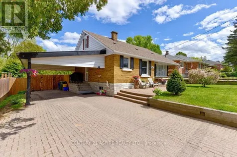 227 Clemow Avenue Pembroke ON K8A 2C7