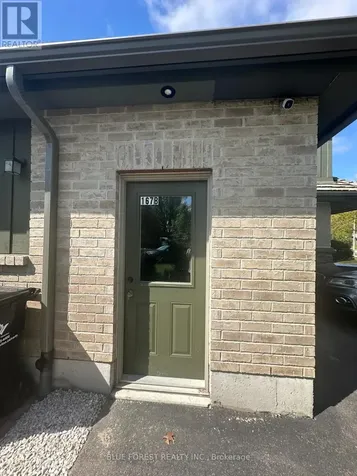 167 Forfar Avenue Kitchener ON N2B 2Z9