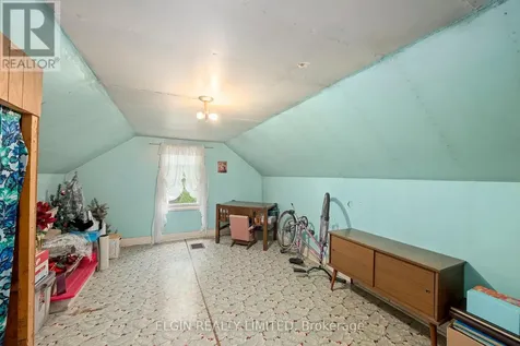 59 Churchill Crescent St. Thomas ON N5R 1P4