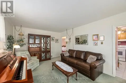 59 Churchill Crescent St. Thomas ON N5R 1P4