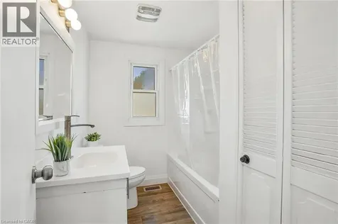 49 Peel Street East Jarvis ON N0A 1J0