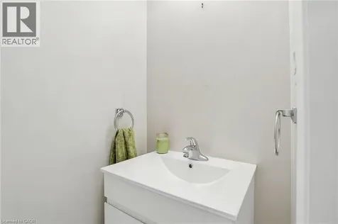 49 Peel Street East Jarvis ON N0A 1J0