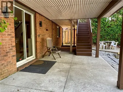 651 Deervalley Road Ancaster ON L9G 4C9