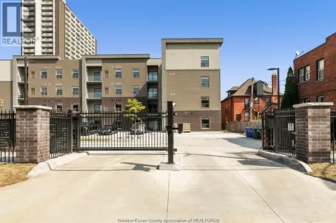 955 Ouellette Avenue Windsor ON N9A 4J5