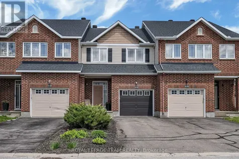 472 Celtic Ridge Crescent Ottawa ON K2W 0B2