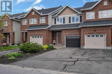 472 Celtic Ridge Crescent Ottawa ON K2W 0B2