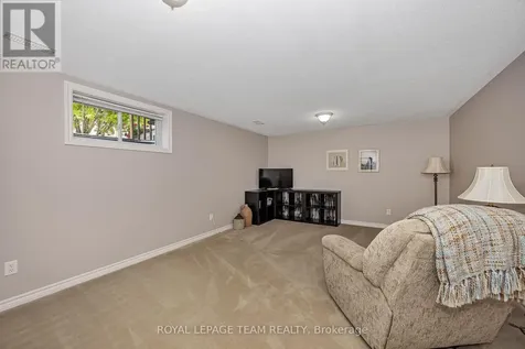 472 Celtic Ridge Crescent Ottawa ON K2W 0B2