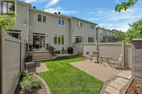 472 Celtic Ridge Crescent Ottawa ON K2W 0B2
