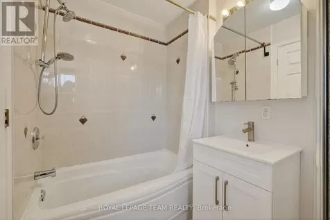 2859 Millstream Way Ottawa ON K1T 4A3