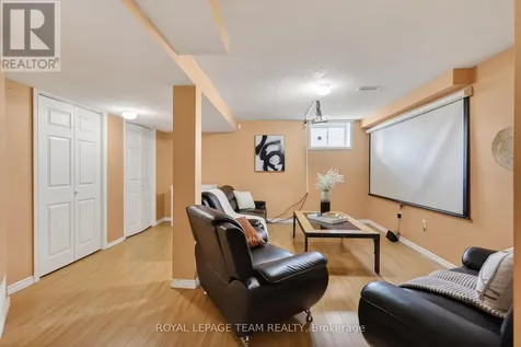 2859 Millstream Way Ottawa ON K1T 4A3