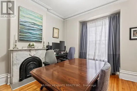 231 Bell Street North Ottawa ON K1R 7E1