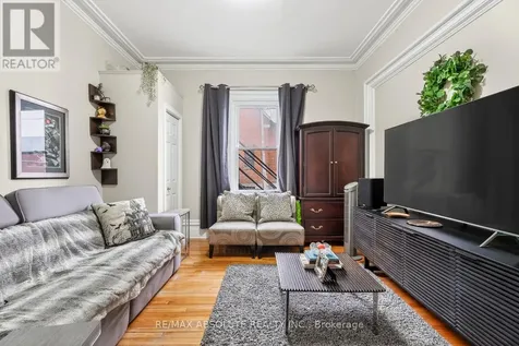 231 Bell Street North Ottawa ON K1R 7E1
