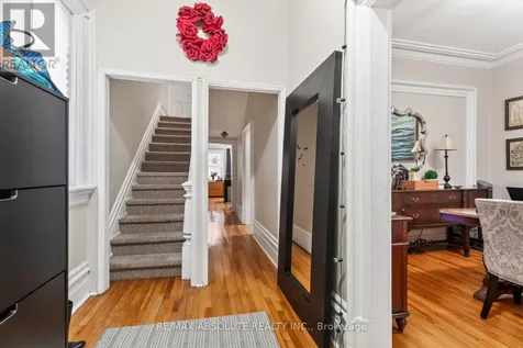 231 Bell Street North Ottawa ON K1R 7E1