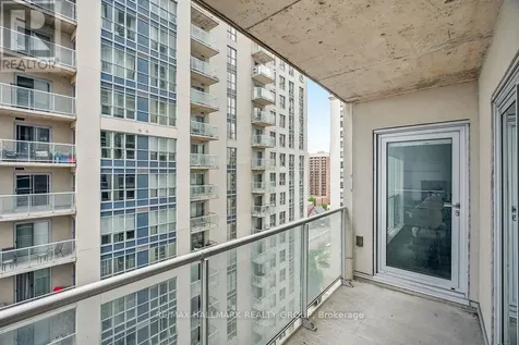 242 Rideau Street Ottawa ON K1N 0B7