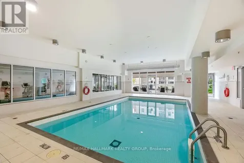 242 Rideau Street Ottawa ON K1N 0B7