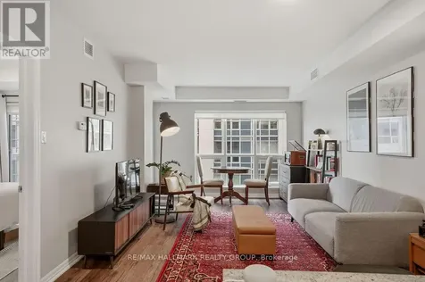 242 Rideau Street Ottawa ON K1N 0B7
