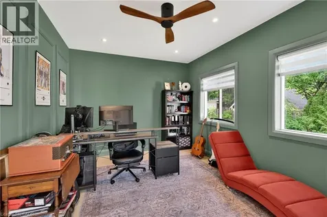 423 Smith Lane Oakville ON L6L 4X1