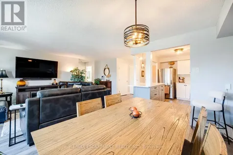 9 Bonheur Court Brantford ON N3P 1Z5