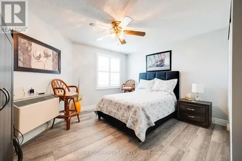 9 Bonheur Court Brantford ON N3P 1Z5