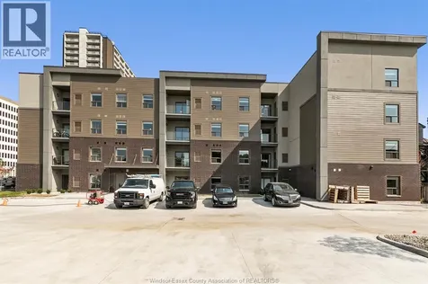955 Ouellette Avenue Windsor ON N9A 4J5