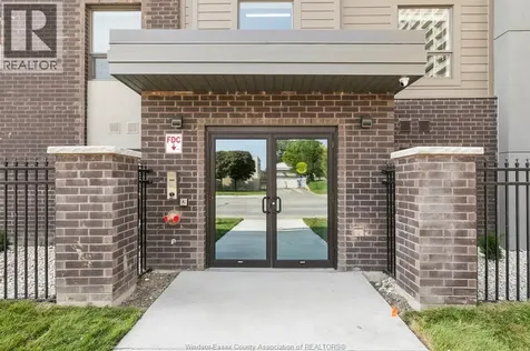 955 Ouellette Avenue Windsor ON N9A 4J5