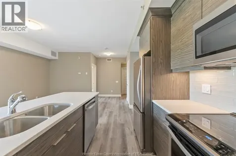 955 Ouellette Avenue Windsor ON N9A 4J5