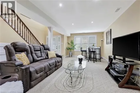 10 Stratford Terrace Brantford ON N3T 6P6