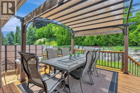 10 Stratford Terrace Brantford ON N3T 6P6