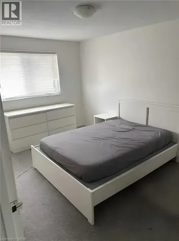 160 Lavina Crescent Hamilton ON L9C 6R8