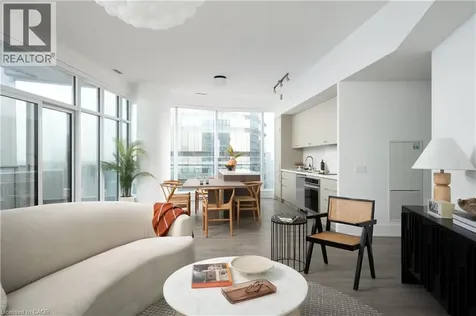 10 York Street Toronto ON M5J 2L9
