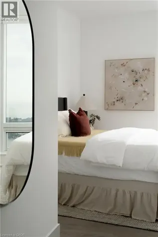 10 York Street Toronto ON M5J 2L9
