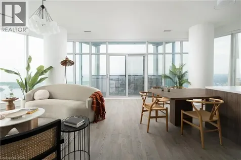 10 York Street Toronto ON M5J 2L9