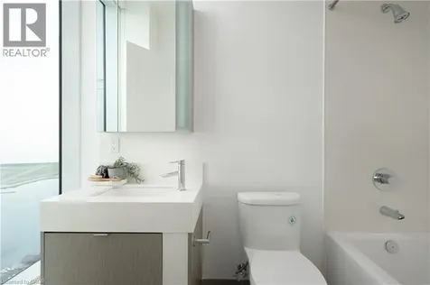 10 York Street Toronto ON M5J 2L9