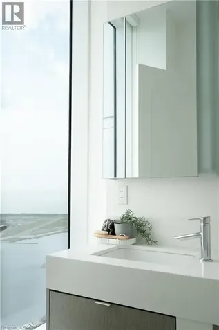 10 York Street Toronto ON M5J 2L9