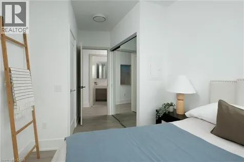 10 York Street Toronto ON M5J 2L9