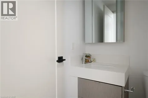 10 York Street Toronto ON M5J 2L9