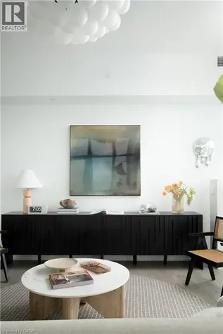10 York Street Toronto ON M5J 2L9