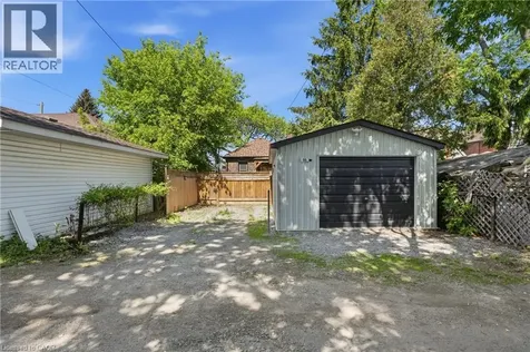 96 Paling Avenue Hamilton ON L8H 5J4